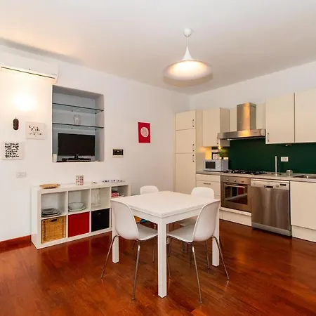 Apartment Quadrilatero *